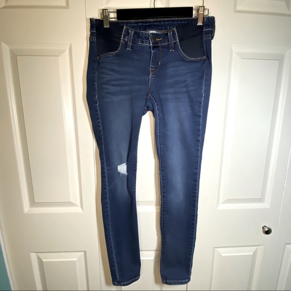 Old Navy Maternity ROCKSTAR Super Skinny Jeans - Picture 1 of 7